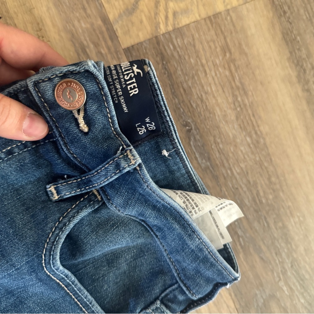 Jeans - Picture 4 of 4